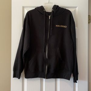 GOOD CONDITION Maverick Hoodie Sz M
